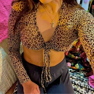 SHEIN Leopard mesh long sleeve crop top